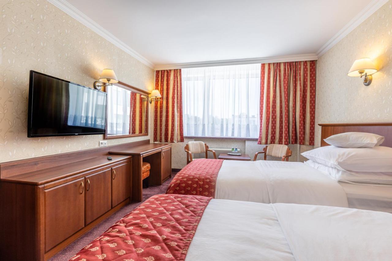 Hotel Golebiewski Białystok Exterior foto
